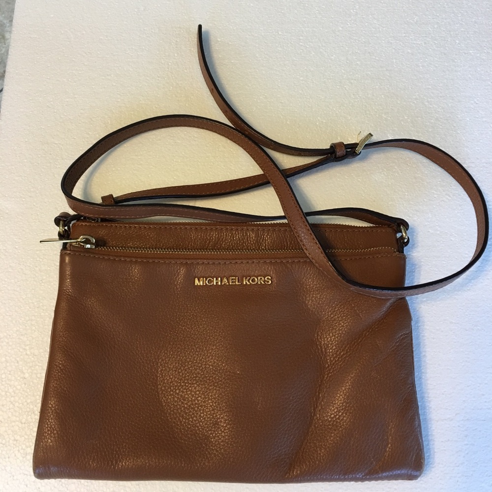 Michael Kors doble zip cross body 😍💕🌸💓